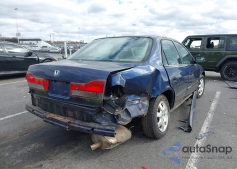 2001 Honda Accord 2.3 Ex from USA, damaged, VIN 1HGCG66801A149644